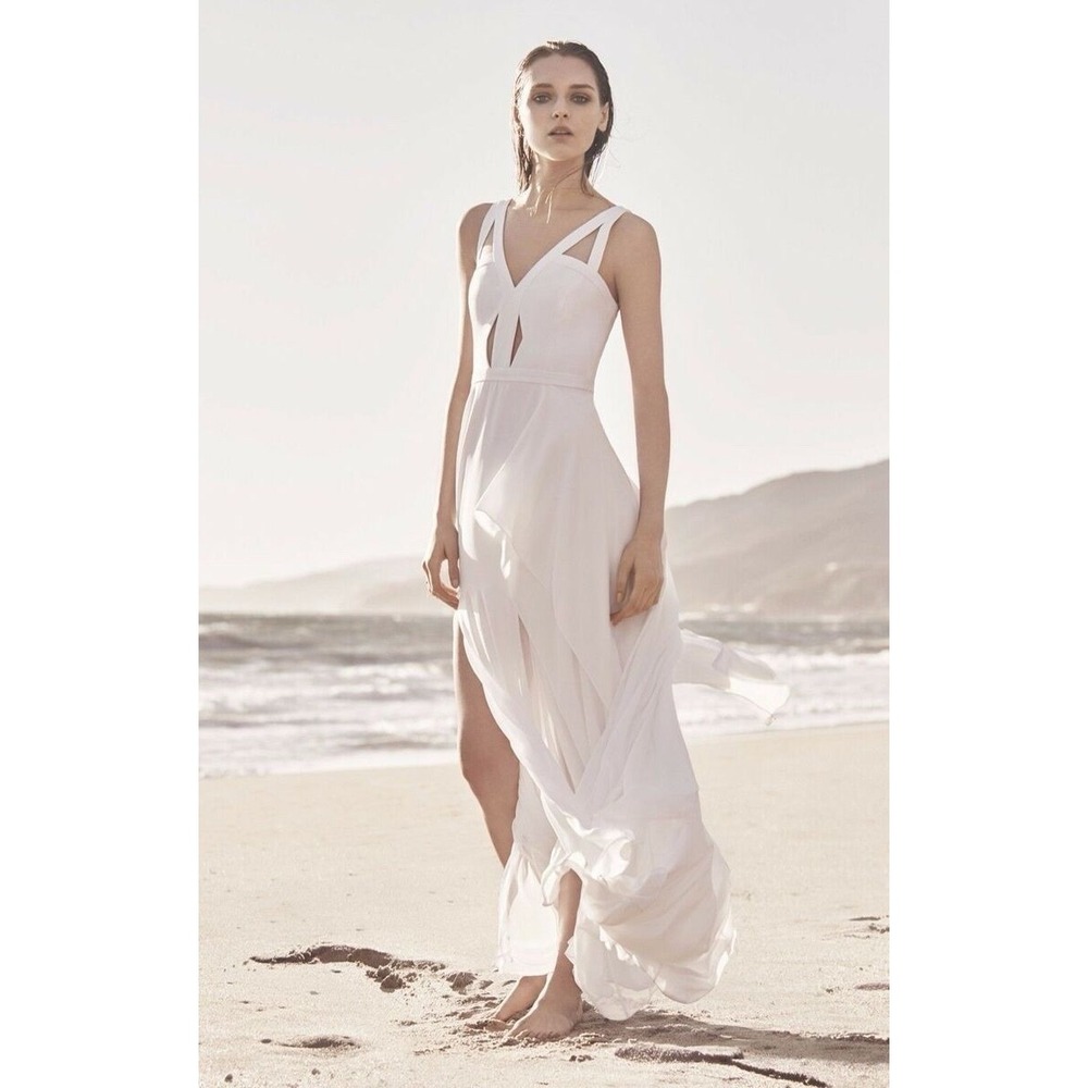 BCBGMAXAZRIA Juliana White Gown Size 0 | Ruffle Drape Bridal Maxi Dress